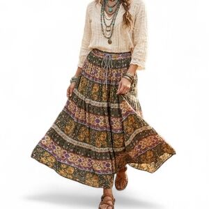 Vintage Short Circuit India Cotton Broomstick Skirt Bohemian Floral Midi Green